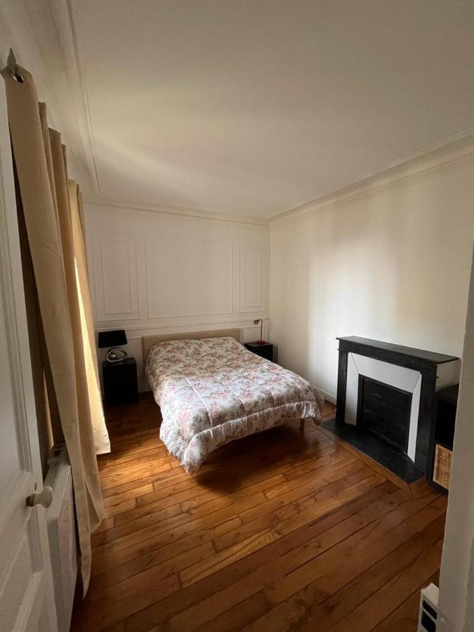 Cosy Appartement Paris A Deux Pas Courbevoie Exterior photo